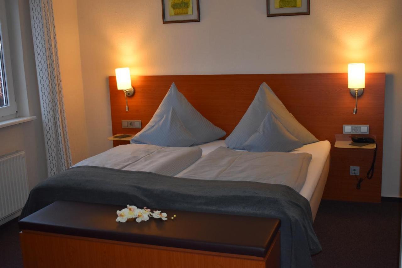 Hotel Neue Stuben Wolfsbourg Extérieur photo