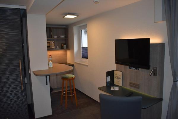 Hotel Neue Stuben Wolfsbourg Extérieur photo